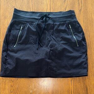 Athleta Trekki North Skort